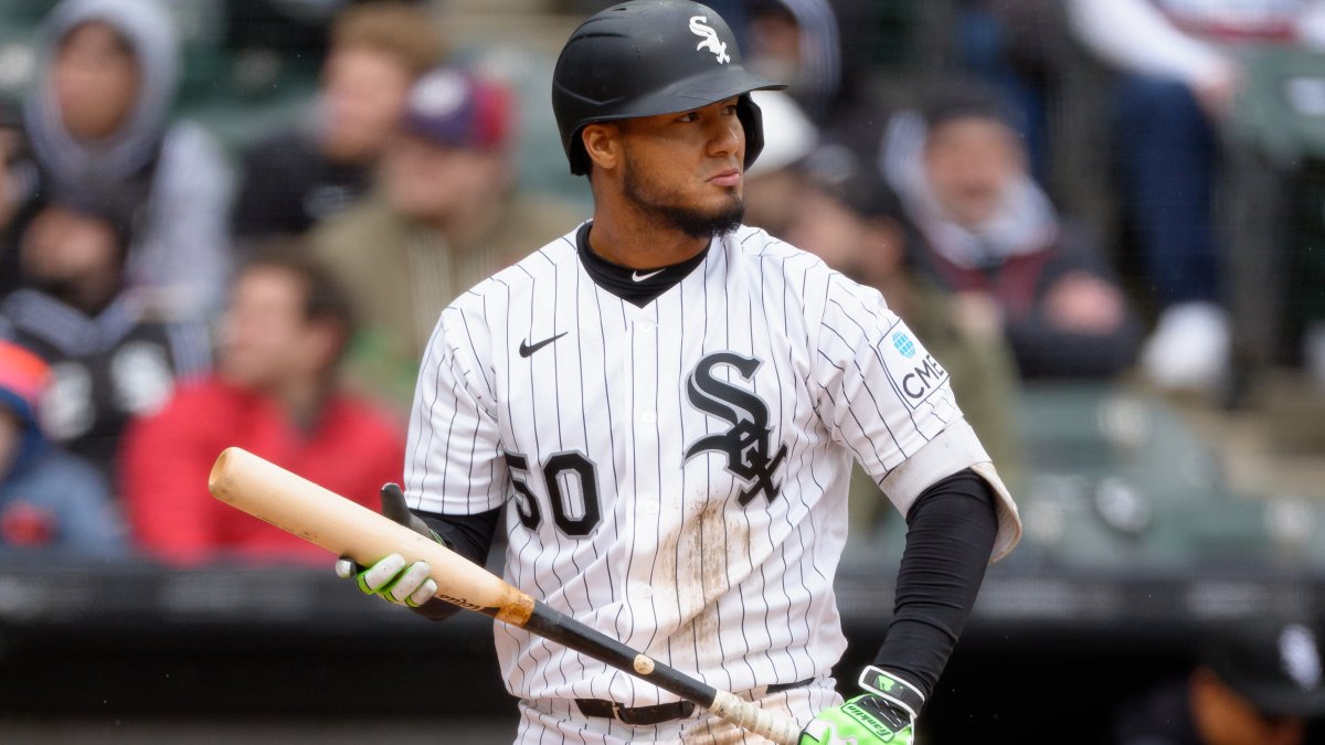 White Sox trade infielder Lenyn Sosa to Blue Jays White Sox trade infielder Lenyn Sosa to Blue Jays