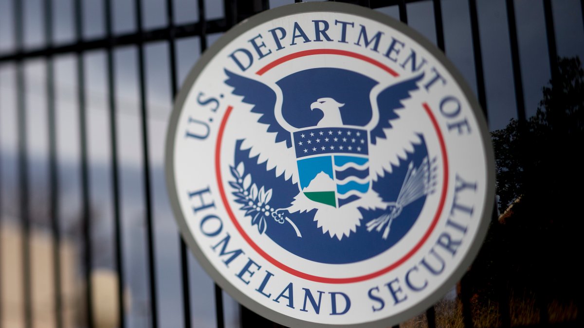 House renews foreign spy program, creates pathway to end DHS shutdown...