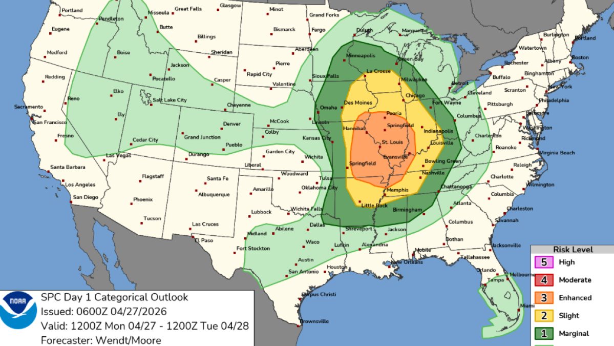 2 rounds of showers and storms loom over Chicago area; severe weather possible