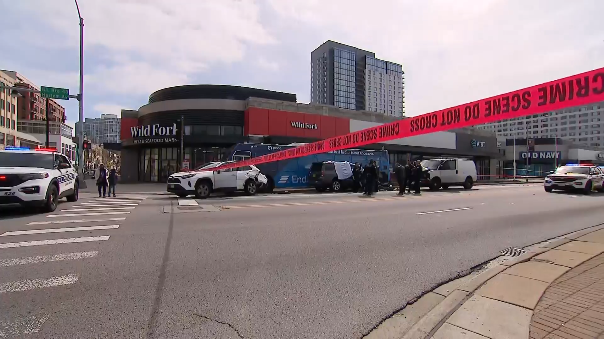 14 injured after driver crashes into several cars, bus before fatally shooting themself