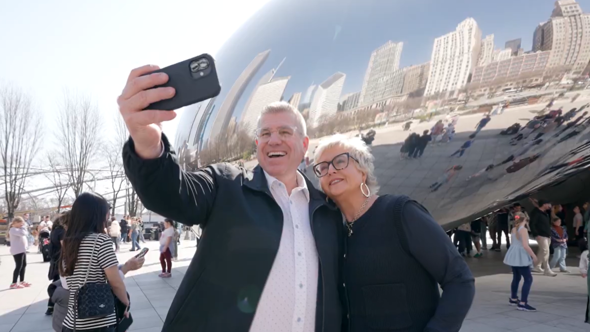 GOP governor candidate Darren Bailey tries to walk back calling Chicago a ‘hellhole'