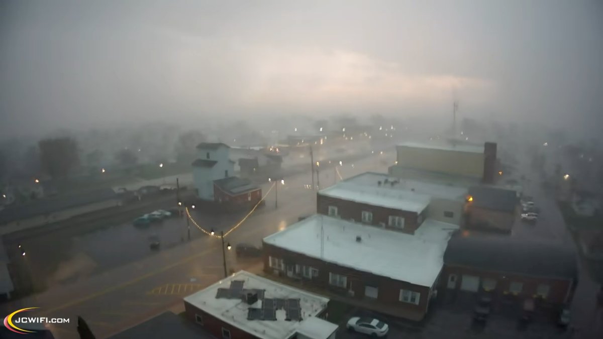 Video captures frightening look at violent storm tearing through Lena, Illinois