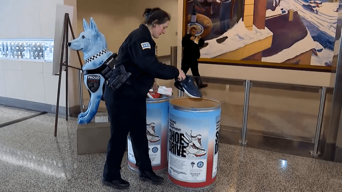 Chicago shoe drive brings attention to sneaker-related bullying