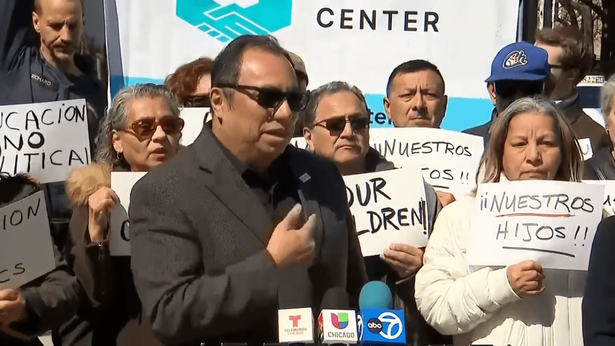 Parents, attorneys weigh legal action after CPS, CTUs &lsquo;May Day deal