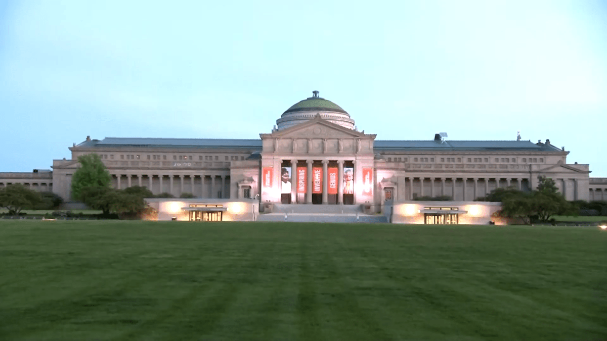 Could the Museum of Science and Industry offer permanent free admission?