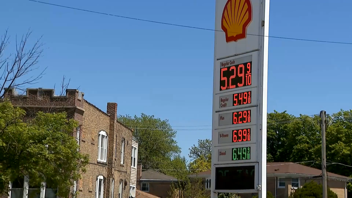 Chicago drivers feeling pain at the pump as gas prices continue to climb