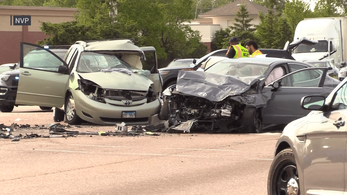 2 killed, 1 injured in crash on Route 41 in Highland Park that led to 5-hour closure