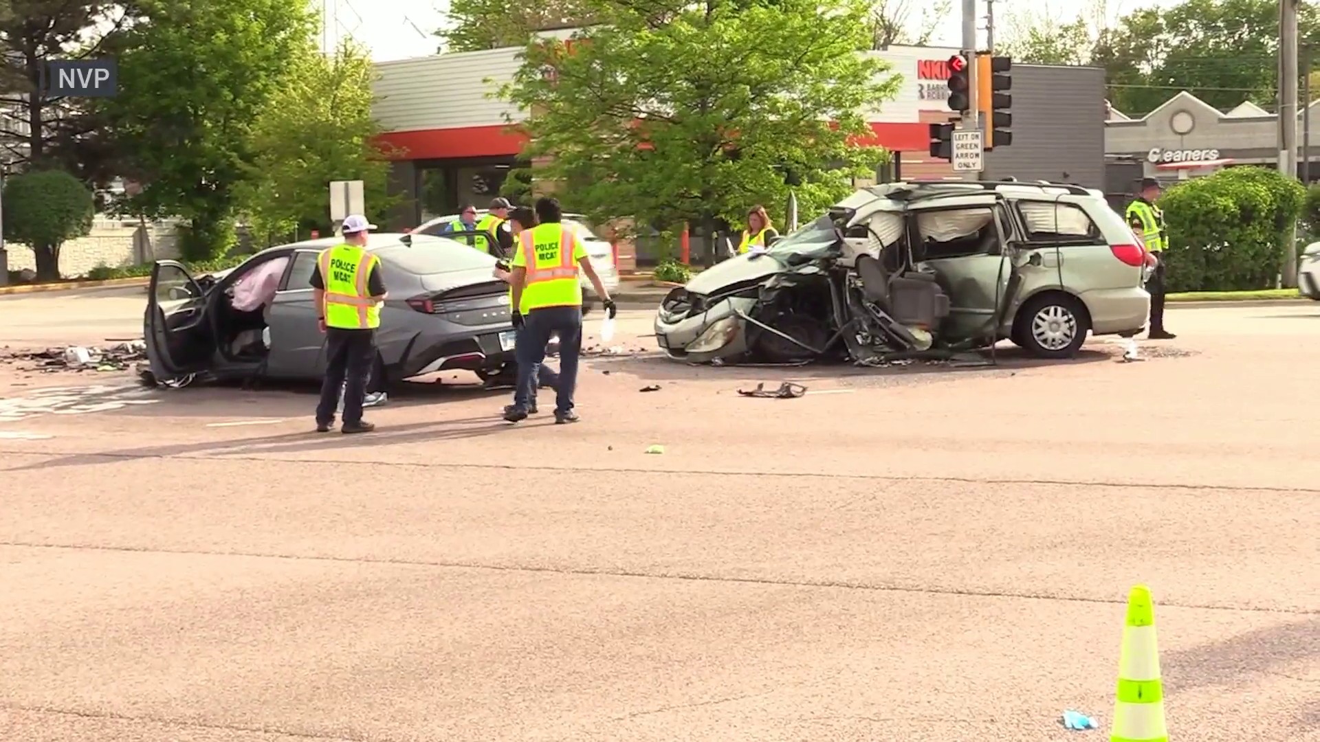 nbcchicago.com - 2 killed, 1 hospitalized after crash on Route 41 in Highland Park