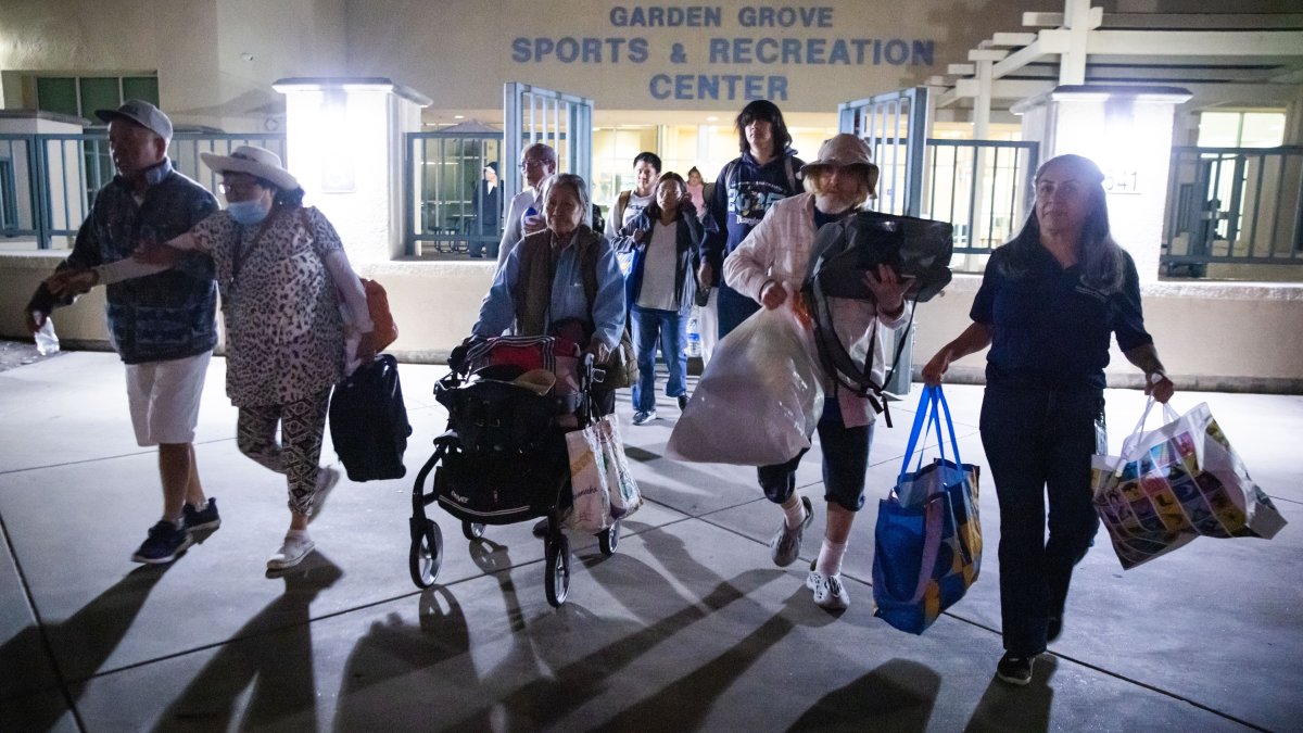 40,000 Southern Californians ordered to evacuate amid threat of chemical explosion