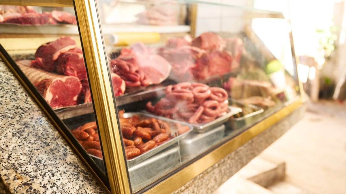 What is &lsquo;headcheese? The &lsquo;unserious sounding deli item is linked to Illinois listeria outbreak
