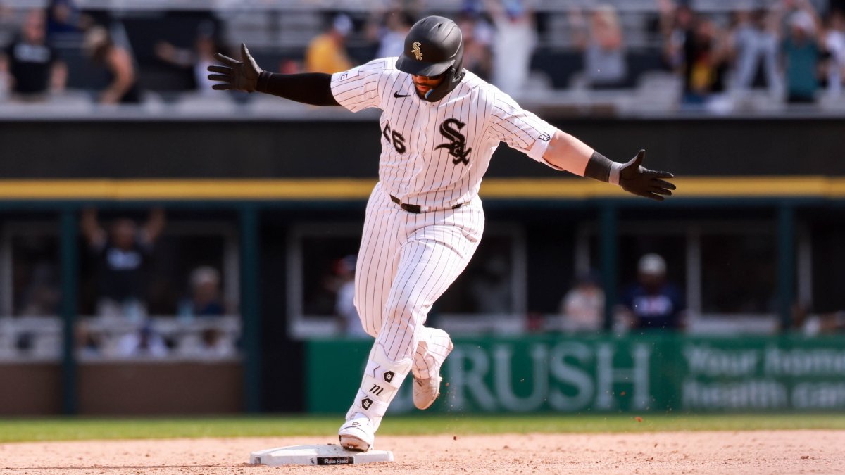 Quero hits a game-ending homer as the White Sox beat the Cubs 9-8 in 10 innings