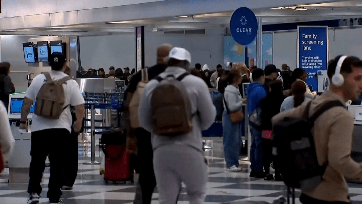 ‘Longer than usual wait times' at O'Hare, Midway as Memorial Day holiday travel begins