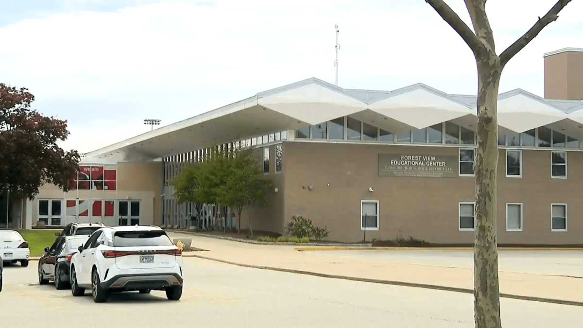 2 teens charged in connection to suburban school resource officer's missing gun
