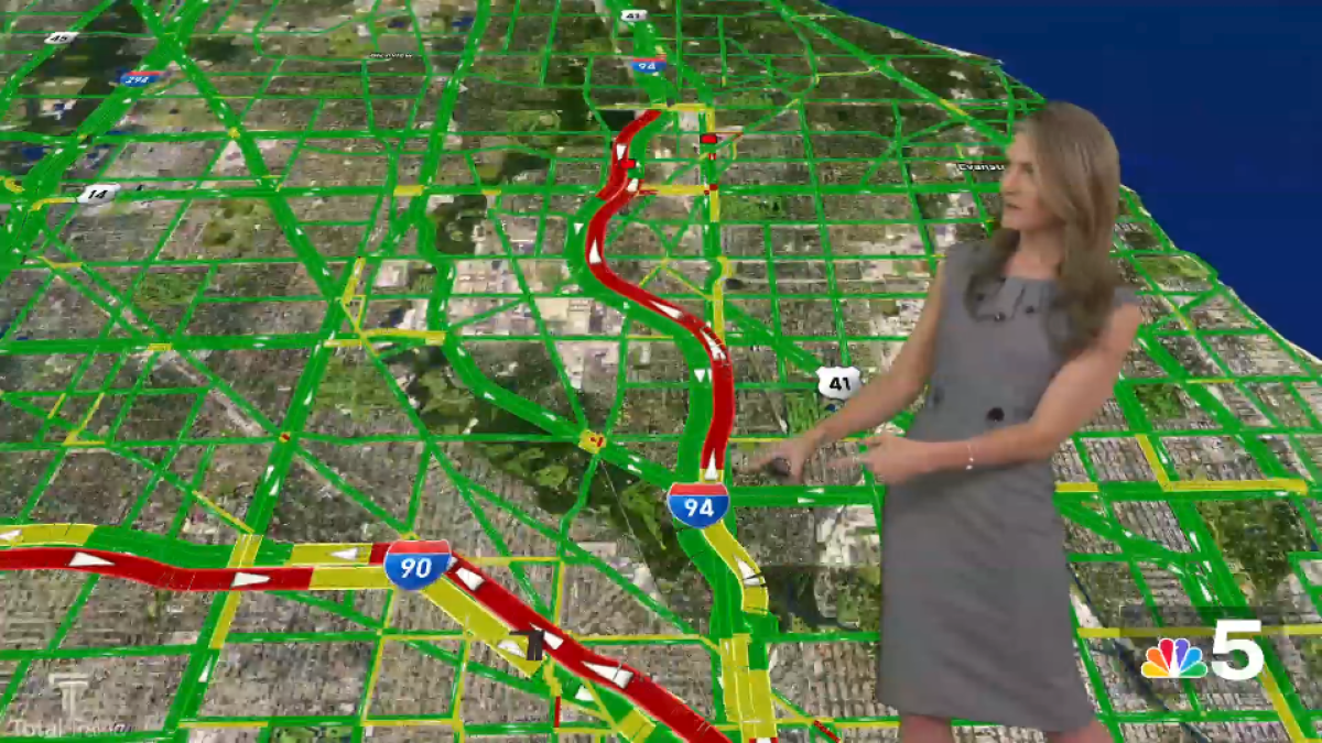 Ramps closed on Edens Expressway in north suburbs after tanker spill; heavy traffic expected