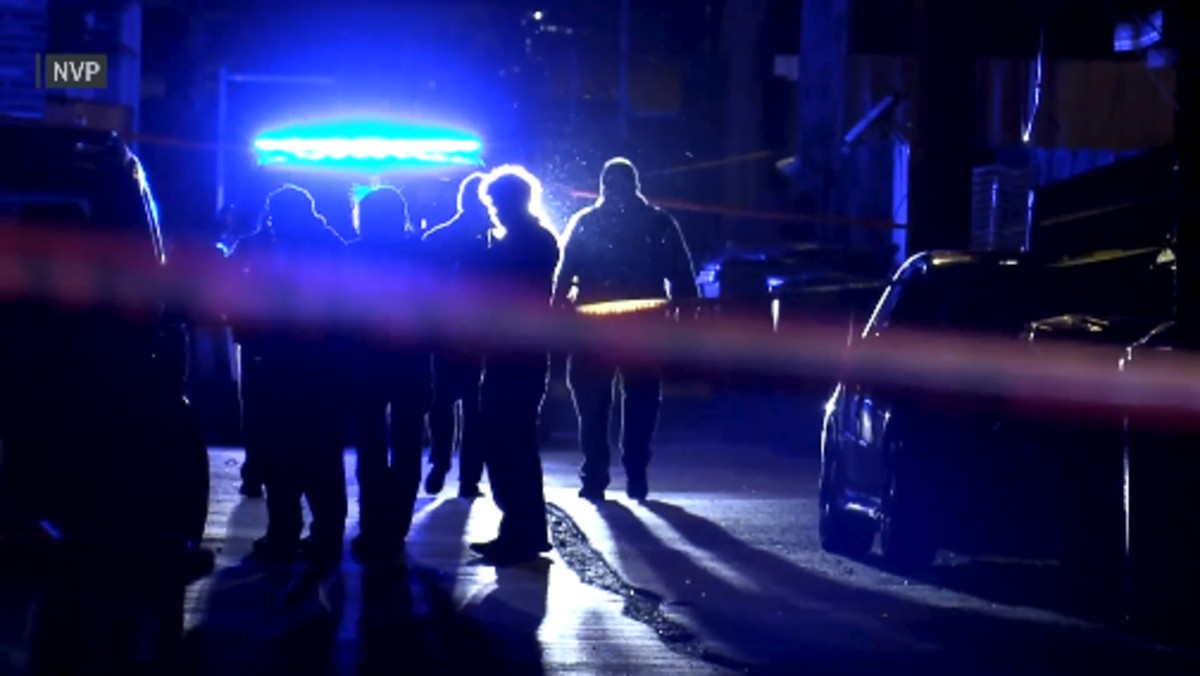 Back of the Yards shooting leaves 3 injured, Chicago police say