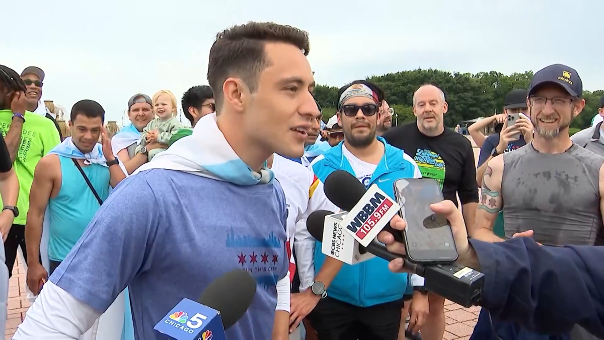 Chicago graduate student completes goal of running every street in the city