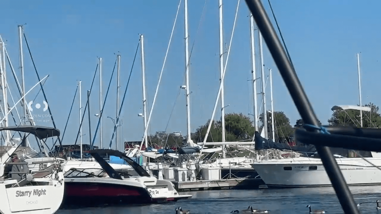 Man dies after being pulled from Lake Michigan at Montrose Harbor