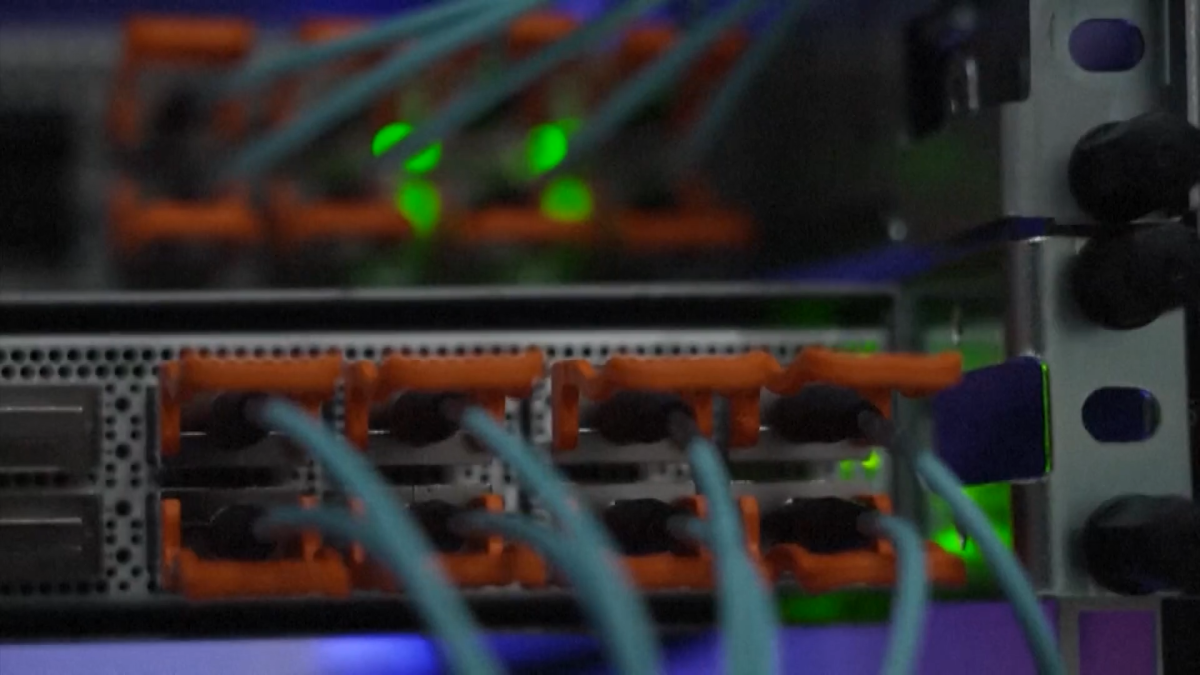 Potential regulation on Illinois data centers punted to the fall by lawmakers