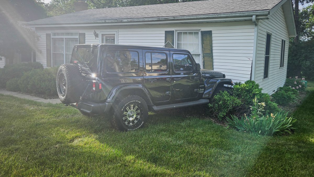 4 residents displaced after SUV slams into suburban Cary home