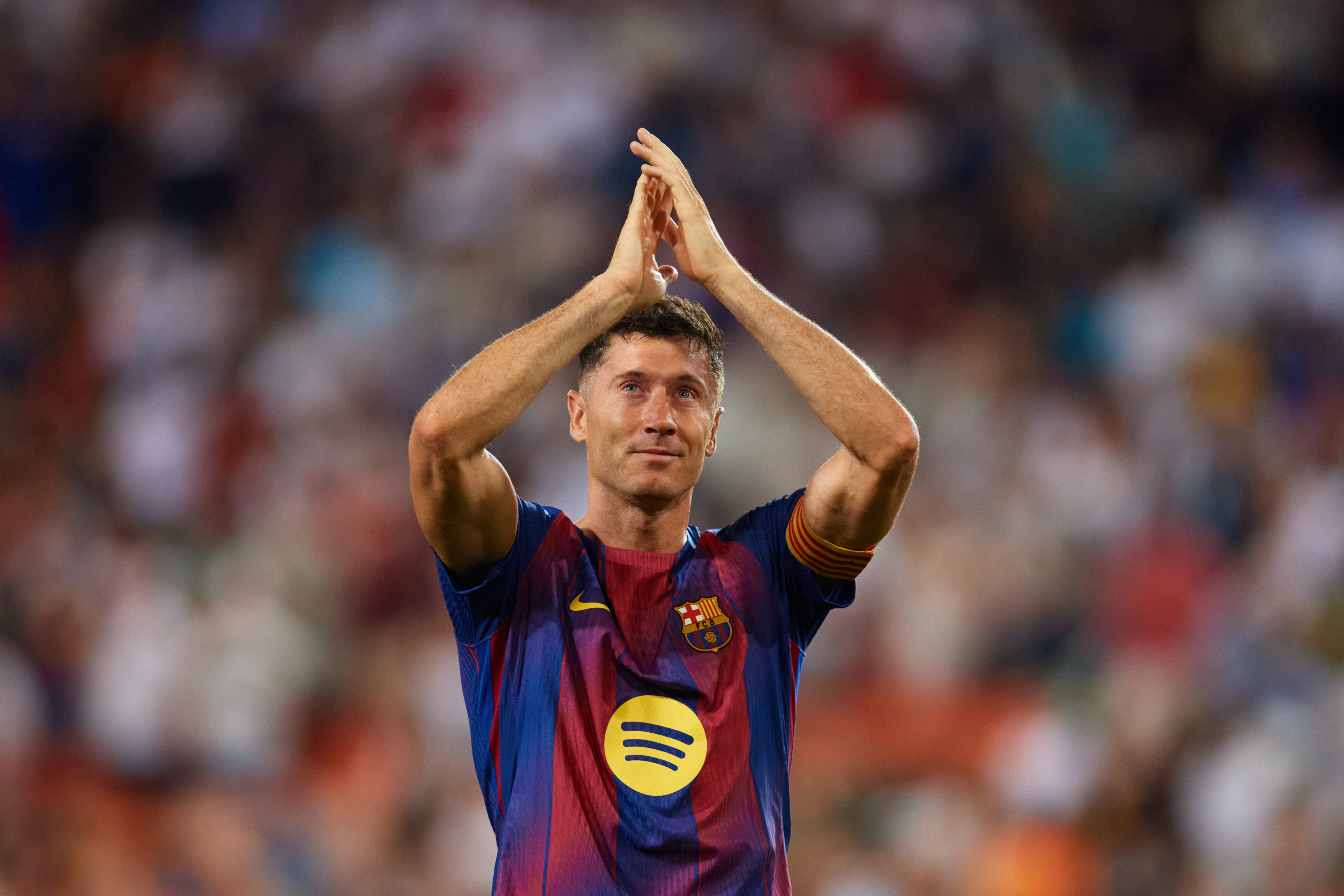 Chicago Fire agree to deal with Robert Lewandowski, sources confirm