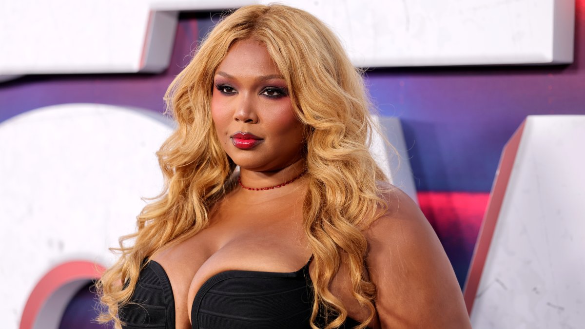 Lizzo isn't afraid of the truth coming out in harassment lawsuit – NBC  Chicago