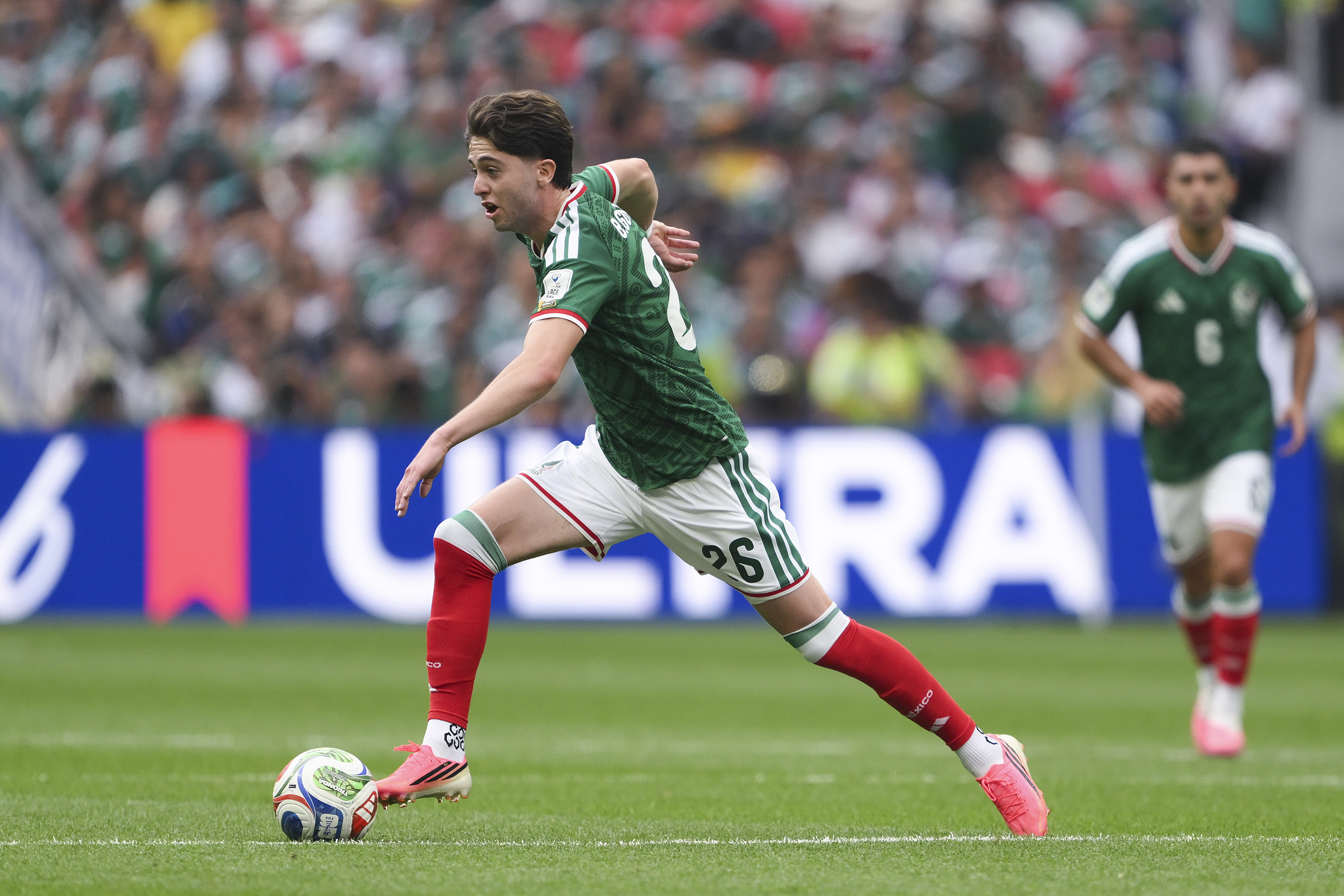 Suburban soccer star Brian Gutiérrez hopes to lead Mexico to World Cup glory