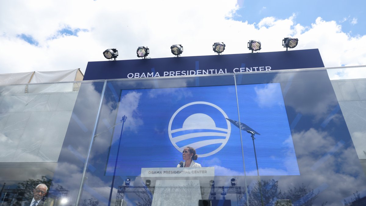 ‘Hope is all we have': Read Michelle Obama's full speech at Obama Center grand opening