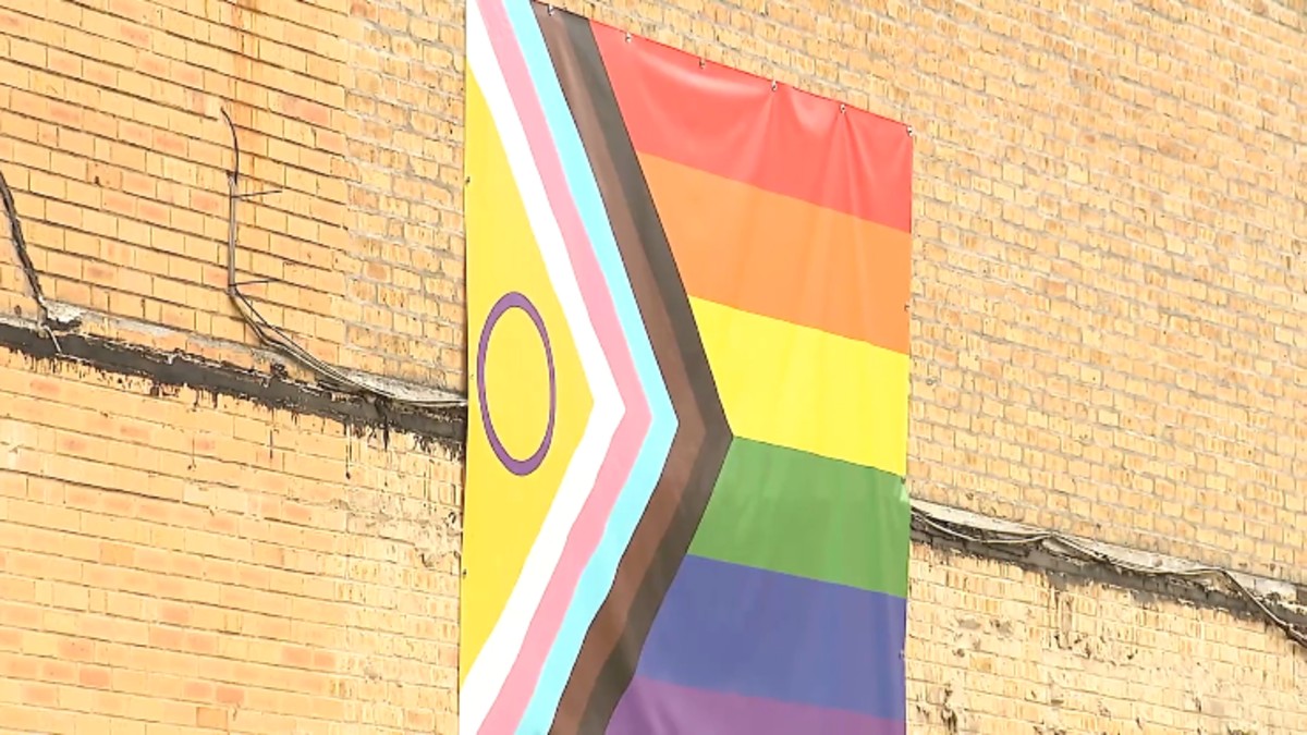 Chicago suburbs kick off Pride month celebrations