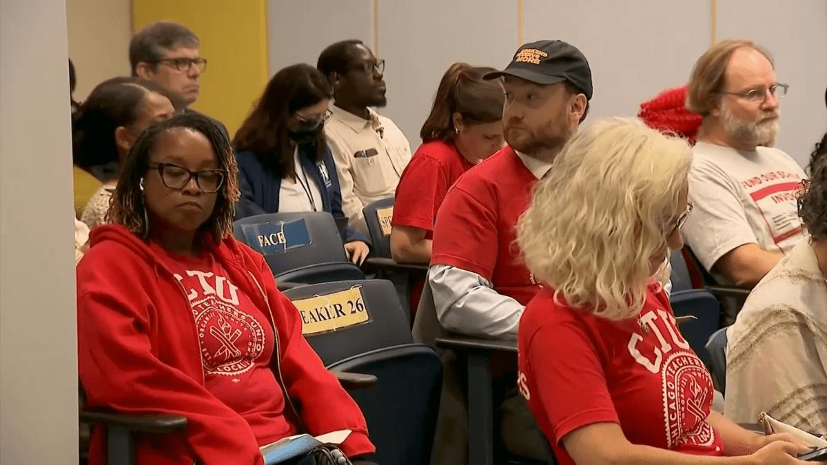 Chicago School Board approves amended budget that relies on more state funding
