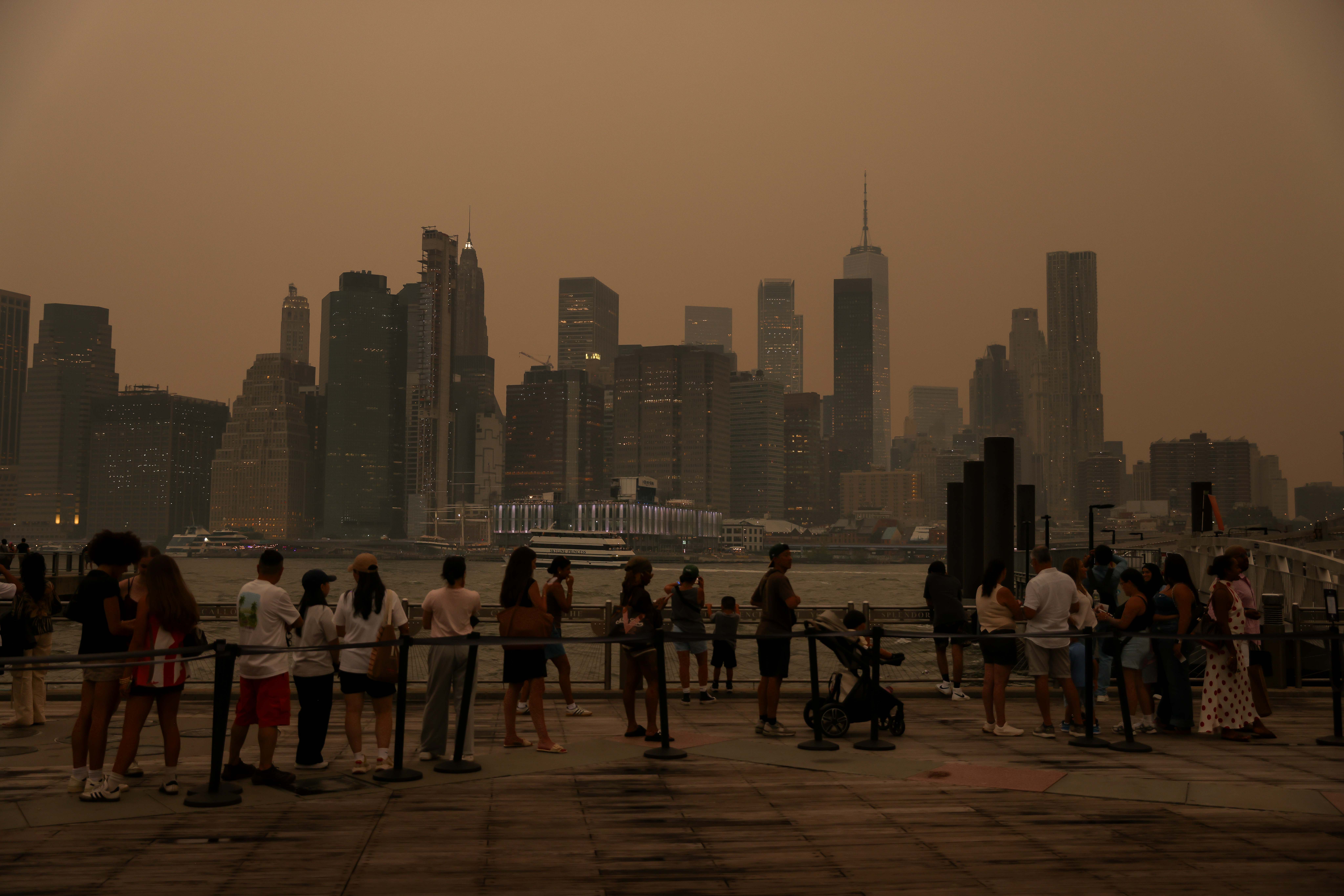 Uncertainty clouds the forecast on if wildfire smoke will affect World Cup final