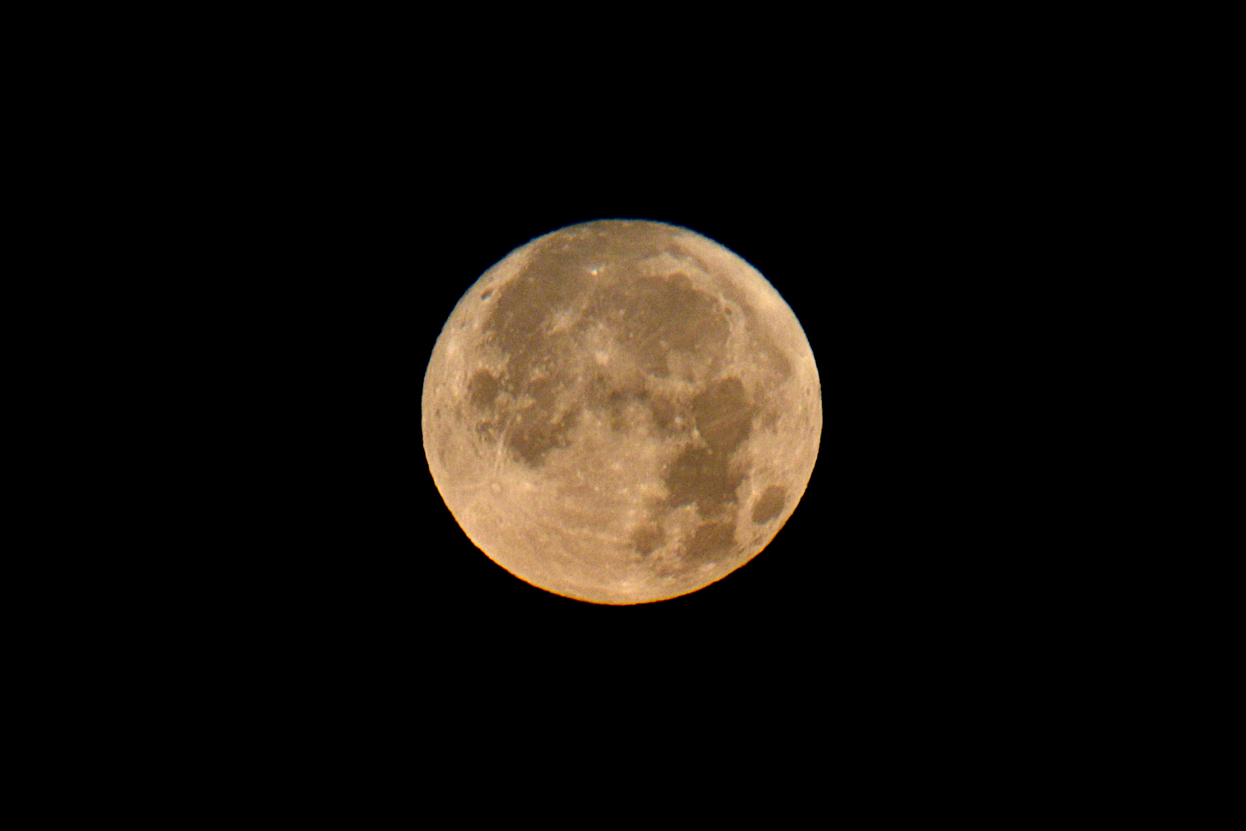 What to know about the Harvest Moon as it rises over the Chicago area