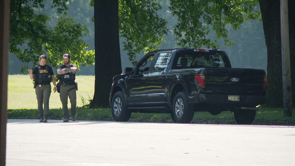 2 teens in custody after ‘targeted' quintuple shooting of family in SW Illinois
