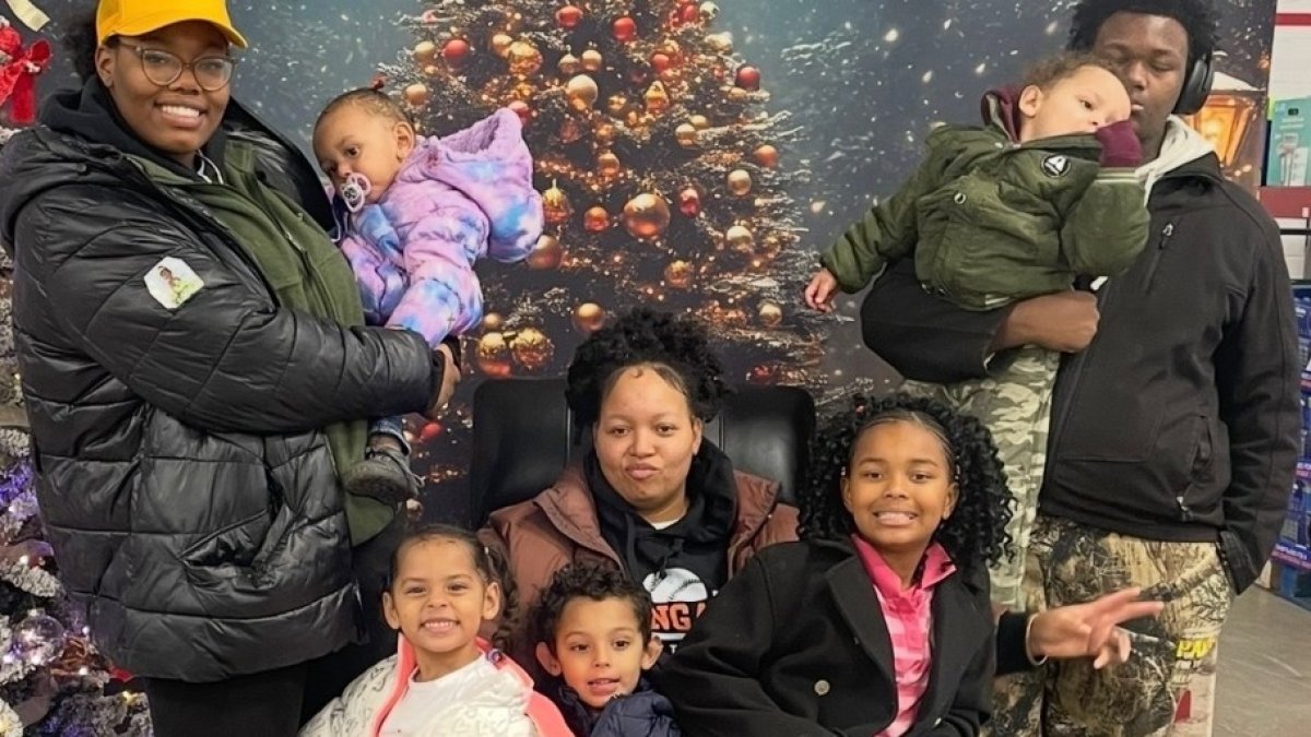 Mom names each of her 7 children after different day of the week