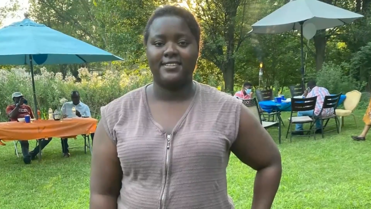 Chicago woman asks public for help to find her missing sister
