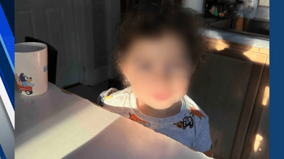 Chicago father mourns after 2-year-old daughter dies in alleged abuse case