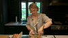 Woman spreads joy in Chicago neighborhood through homemade cookies