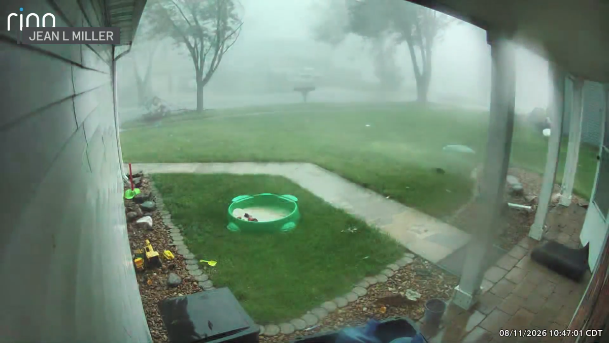 Wild Ring video shows possible tornado whip through suburban Chicago yard Wild Ring video shows possible tornado whip through suburban Chicago yard