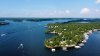 Boat traveling at over 200 mph crashes on Lake of the Ozarks in dramatic video