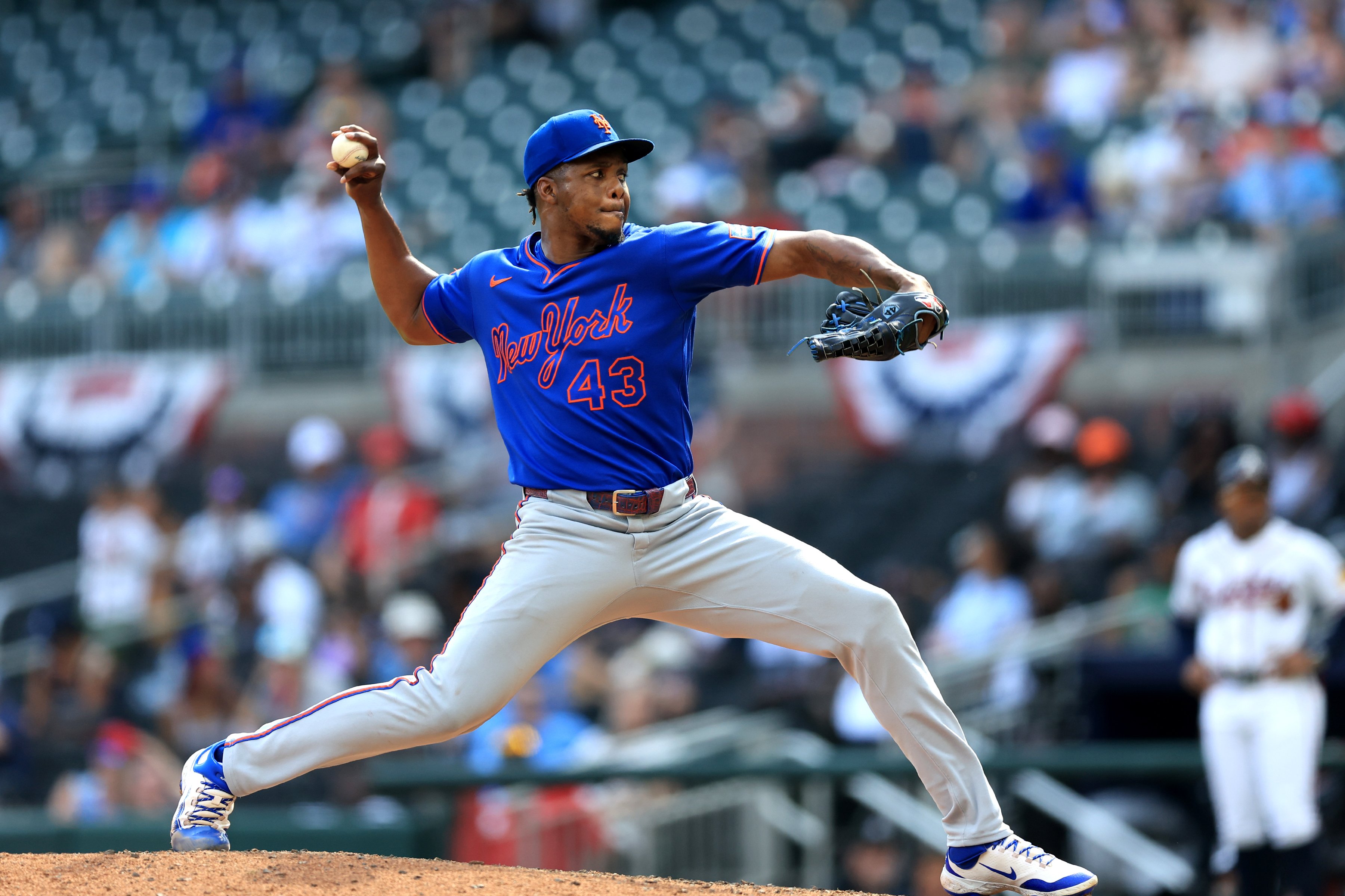 White Sox land reliever Huascar Brazobán ahead of MLB trade deadline