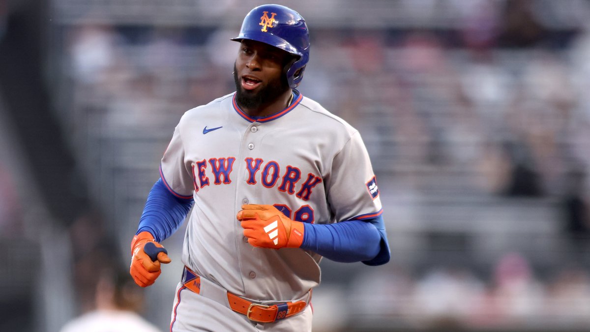 Luis Robert Jr. homers twice against his former team as Mets beat White Sox 10-5