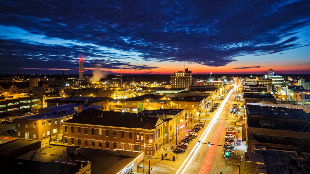 Illinois man in critical condition after falling from rooftop bar near Mizzou