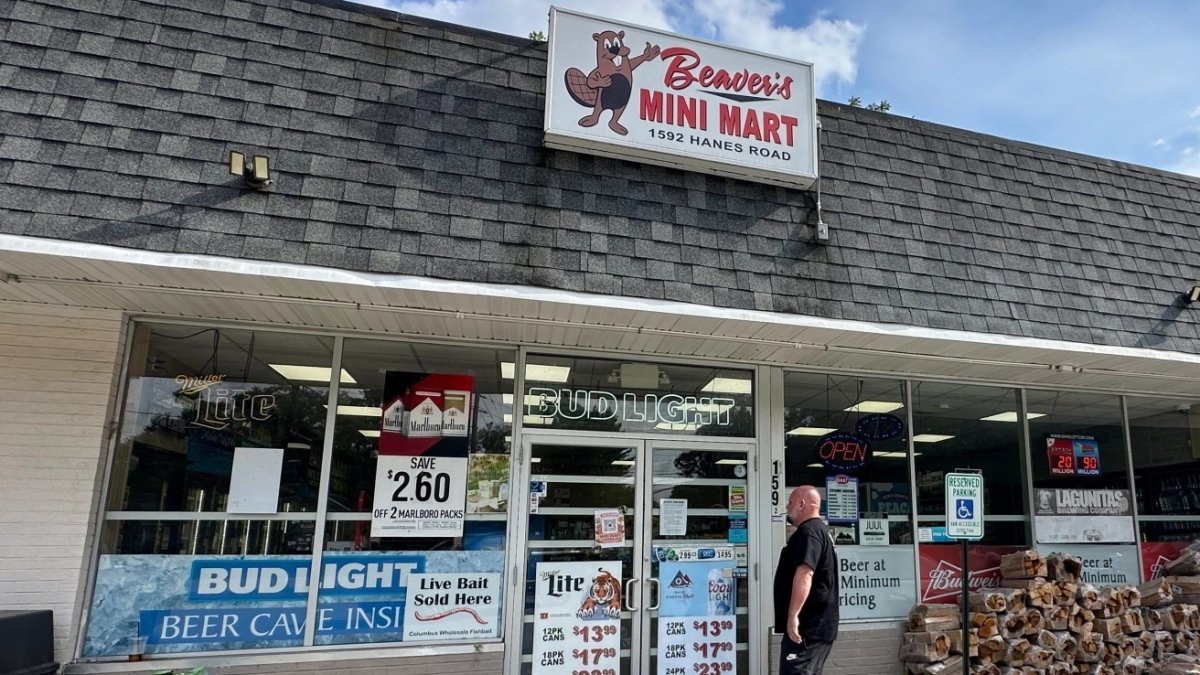 Buc-ee's chain draws outcry in Ohio for launching fight over a mini mart's beaver logo
