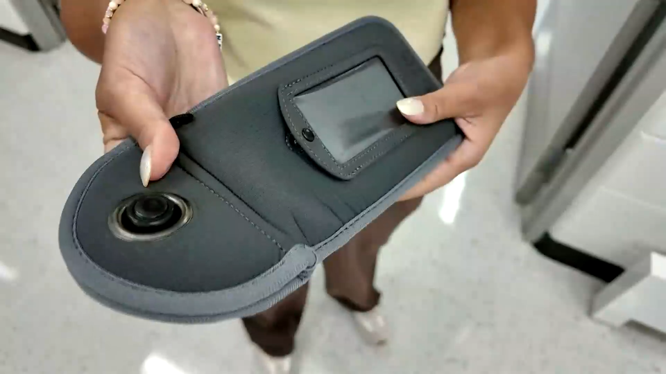 Cell phone ban in Illinois’ 2nd largest school district expands – NBC ...