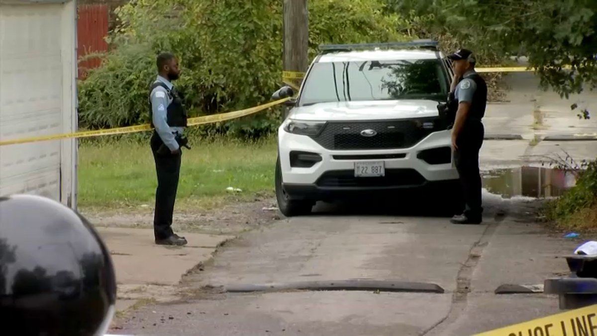 Man charged in separate murders of teen girls in Chicago, police say Man charged in separate murders of teen girls in Chicago, police say