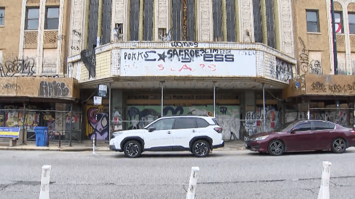 16 teens arrested at vacant Congress Theater, 1 week after illegal rave