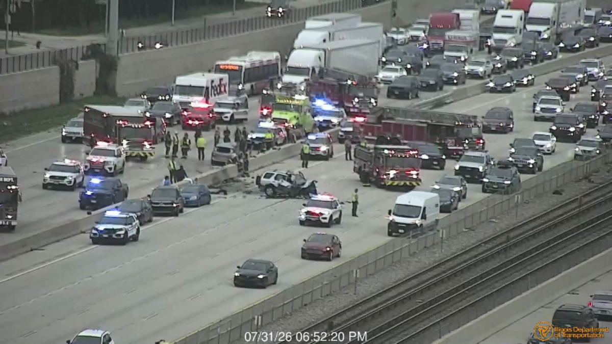 Driver charged with murder, kidnapping in Dan Ryan wrong-way crash