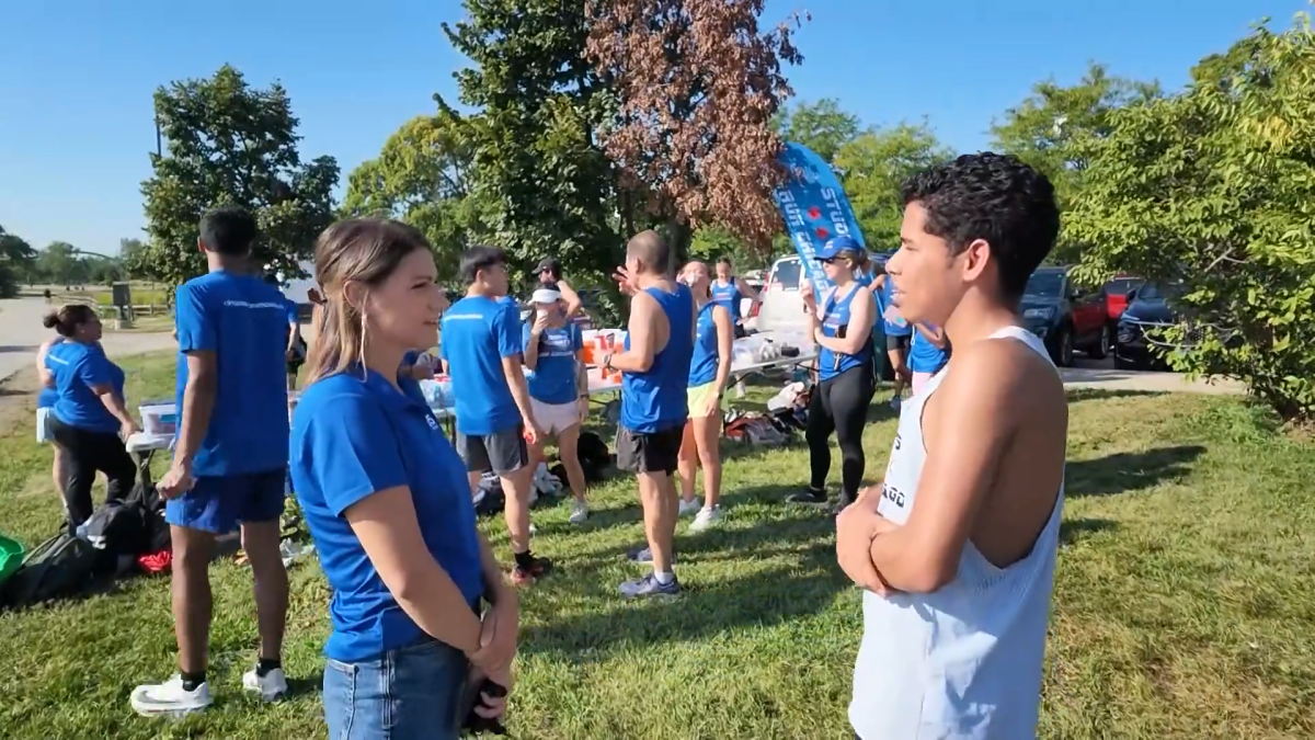 Students Run Chicago takes dozens of first-time runners through final stretch of marathon training Students Run Chicago takes dozens of first-time runners through final stretch of marathon training