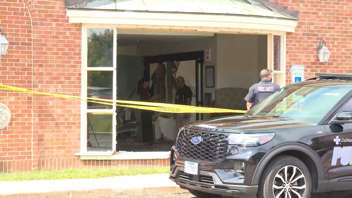 Driver crashes into suburban medical clinic waiting room after mistaking gas for break Driver crashes into suburban medical clinic waiting room after mistaking gas for break