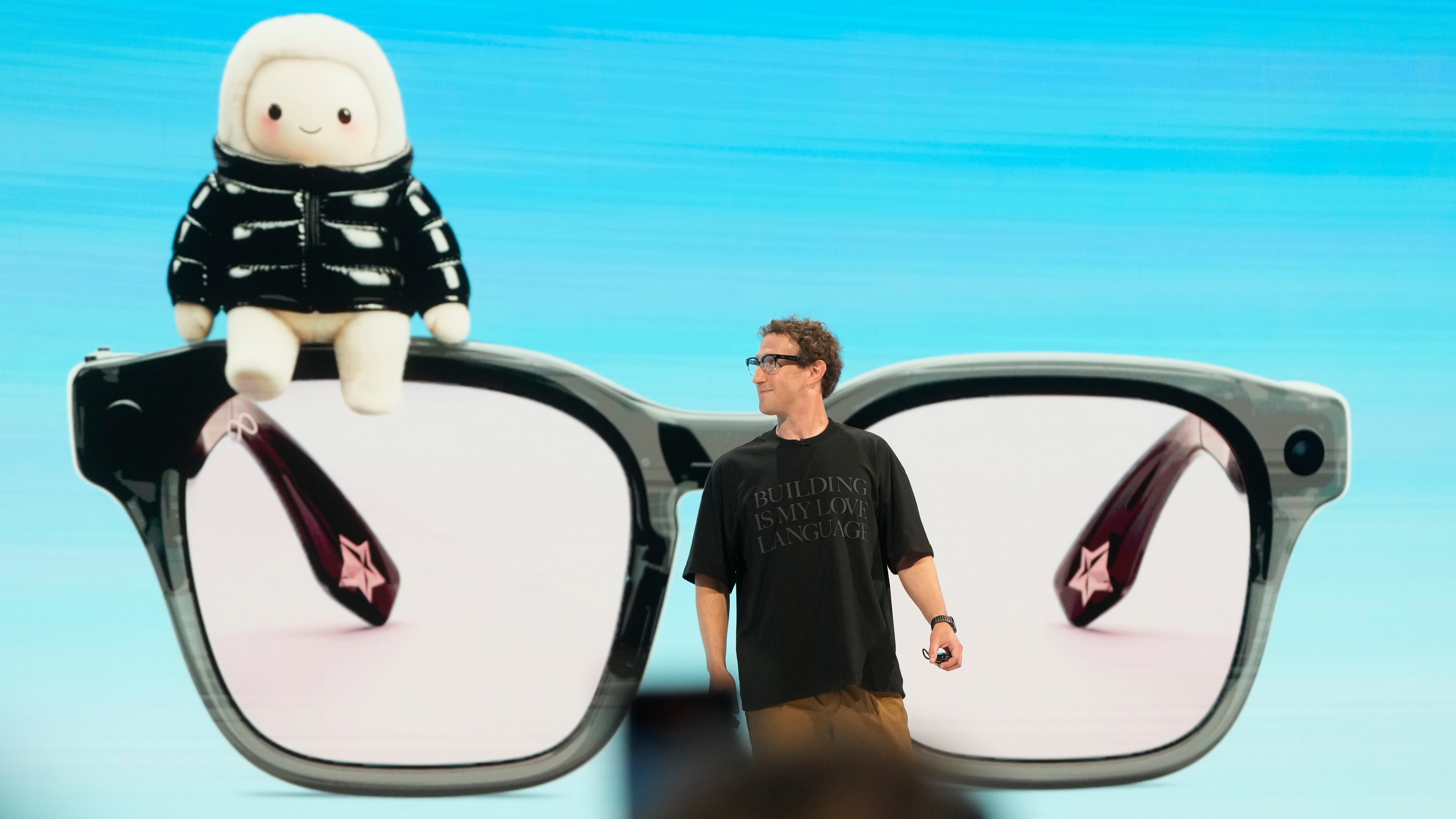 Meta bets big on new AI agent and glasses , pushes back against doom – NBC Chicago