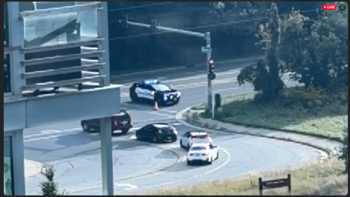 Police block busy north suburban road near popular museum after crash